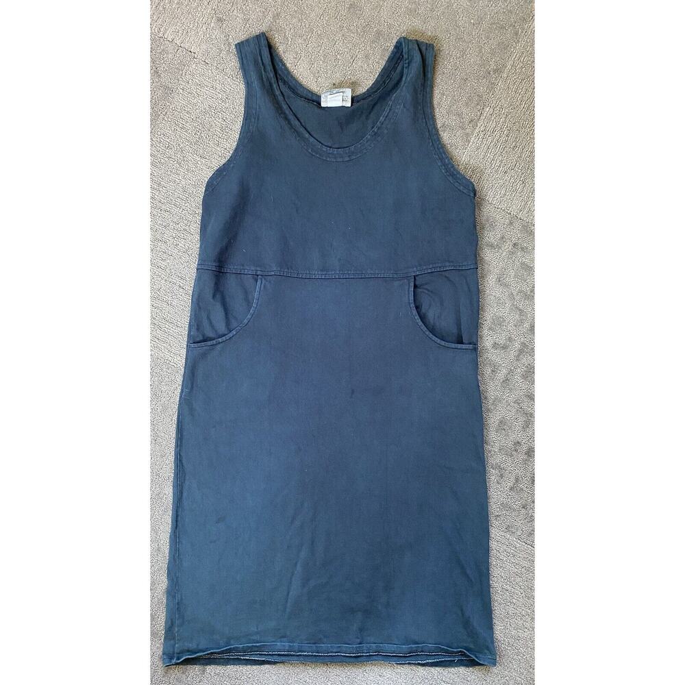 Elegant Sleeveless Midi Dress - Charcoal